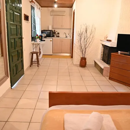 Evas * Άγιοι Θεόδωροι